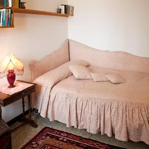 Apartment Ca Lezze Bell'appartamento Nel Cuore Di, Venice