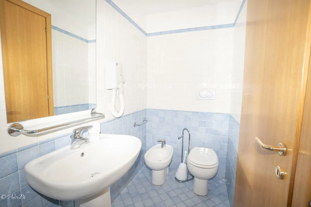 Lagoon Apartments Venice